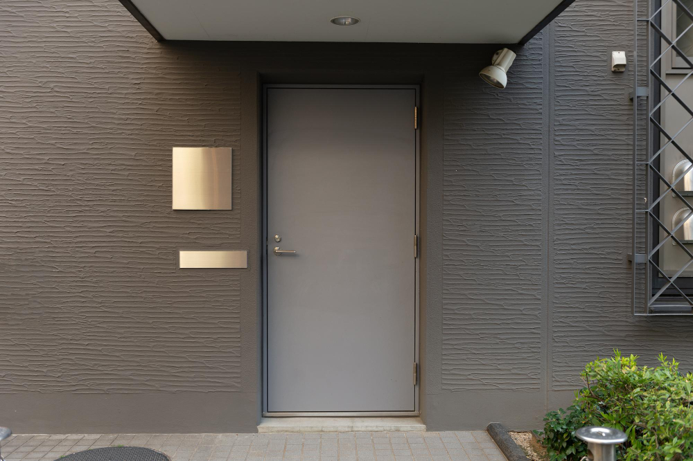 Syracuse Solid Steel Front Door